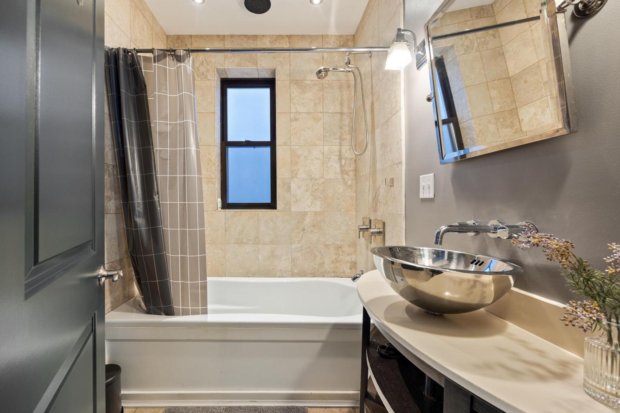 Wrigleyville Suites シカゴ エクステリア 写真