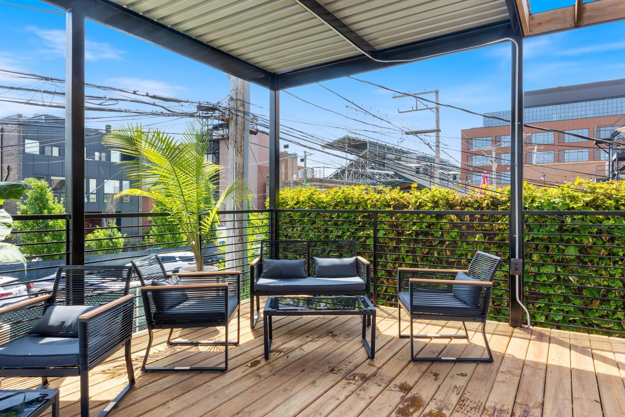 Wrigleyville Suites シカゴ エクステリア 写真