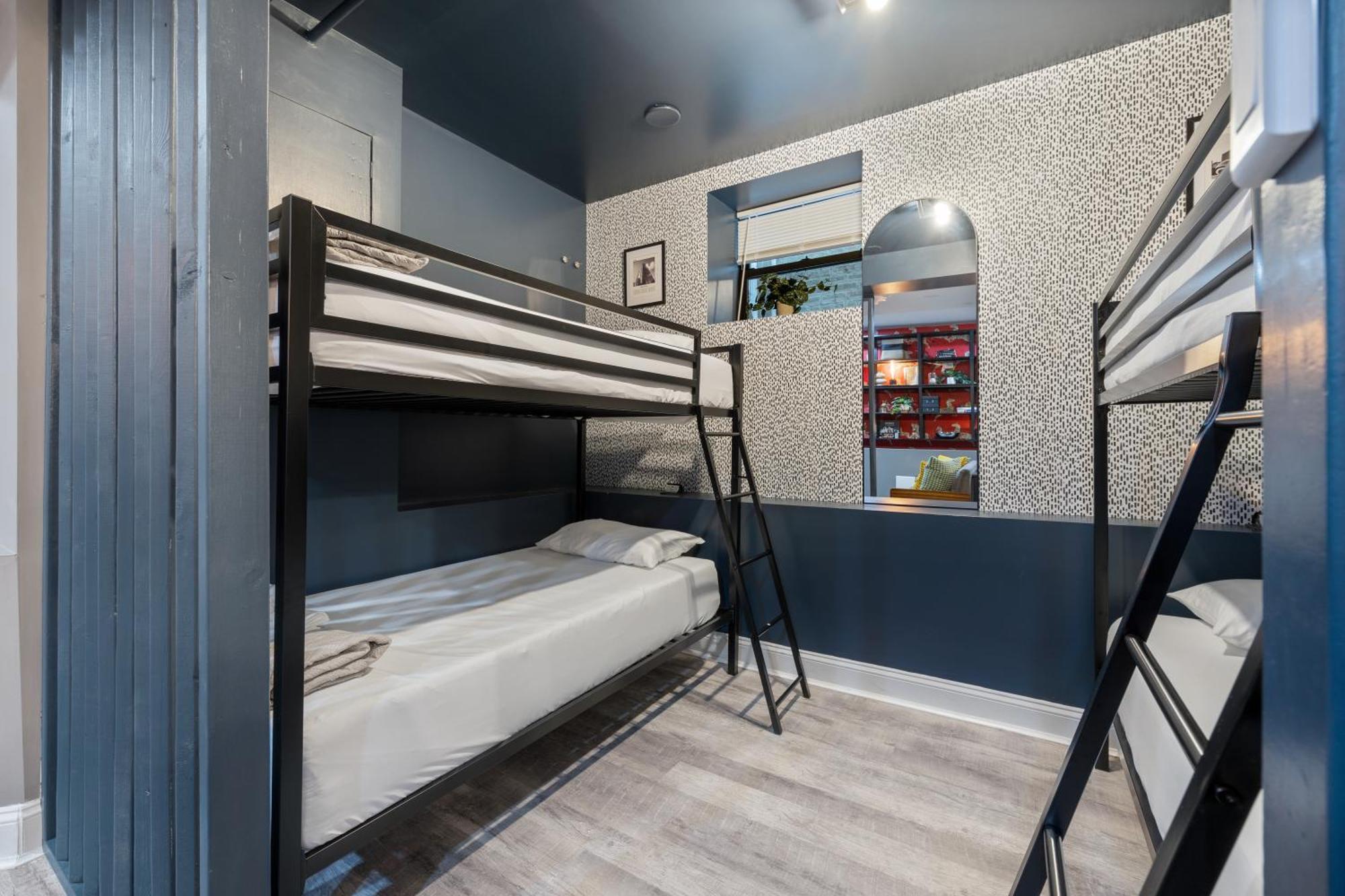 Wrigleyville Suites シカゴ エクステリア 写真