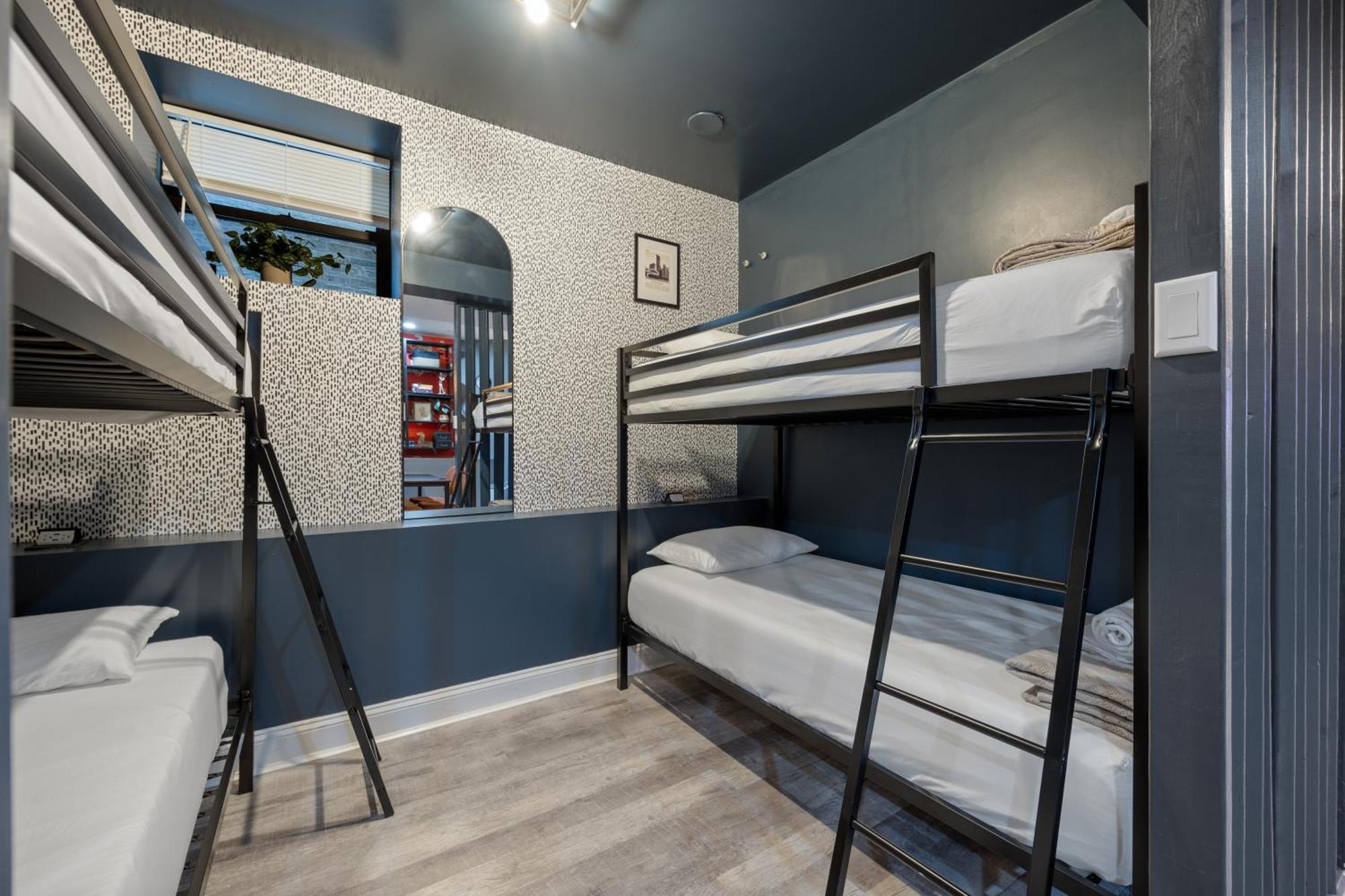 Wrigleyville Suites シカゴ エクステリア 写真