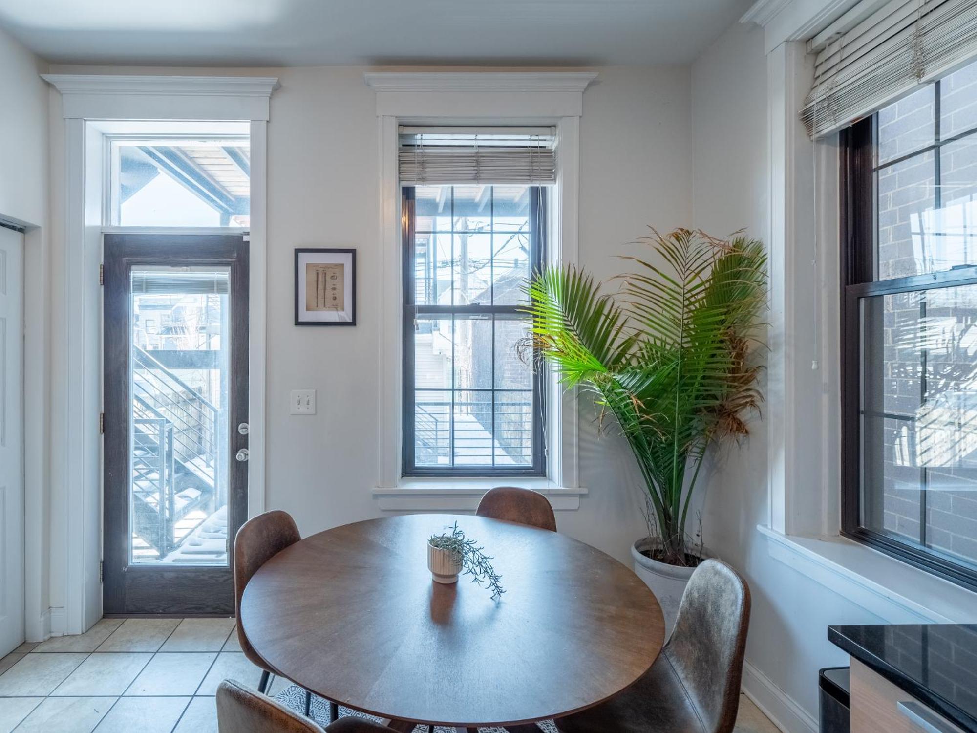 Wrigleyville Suites シカゴ エクステリア 写真