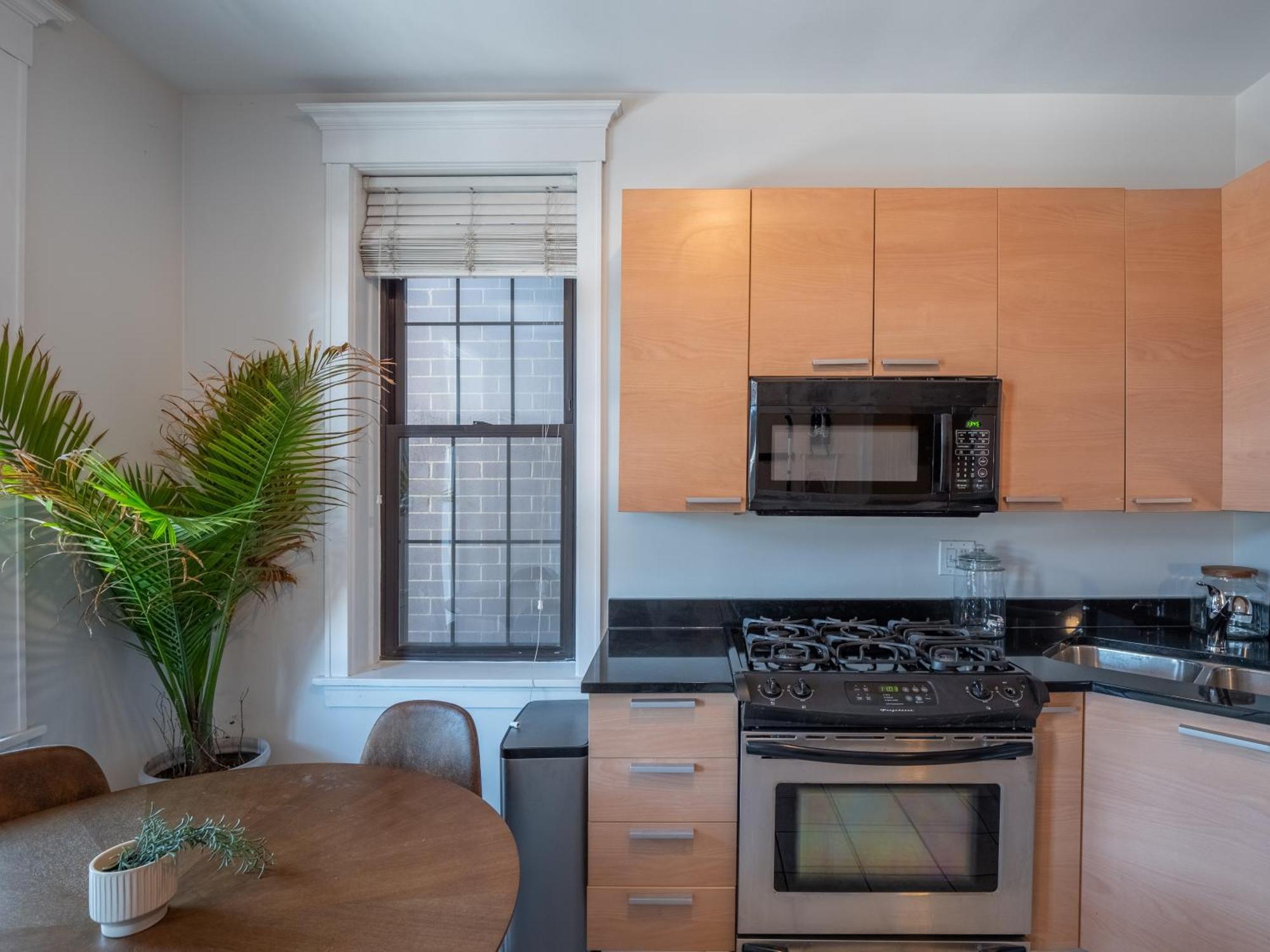 Wrigleyville Suites シカゴ エクステリア 写真